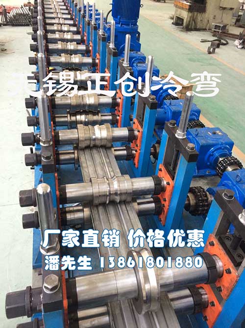 進(jìn)口制造抗震支架設(shè)備冷彎?rùn)C(jī)